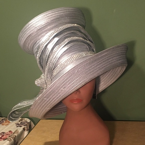NEW CHARM NY SILVER HAT w Sparkling Rhinestones Church Derby Ascot - Picture 3 of 8